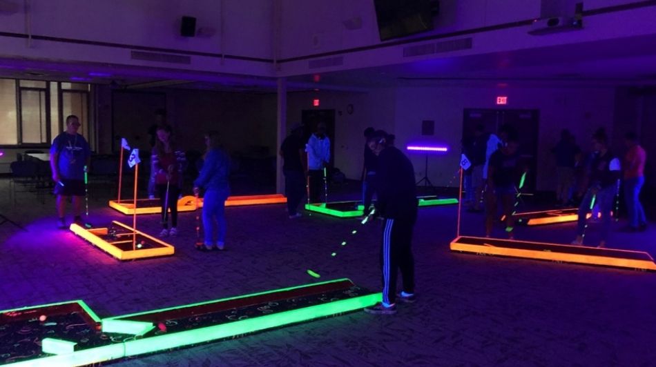 Blacklight Mini Golf